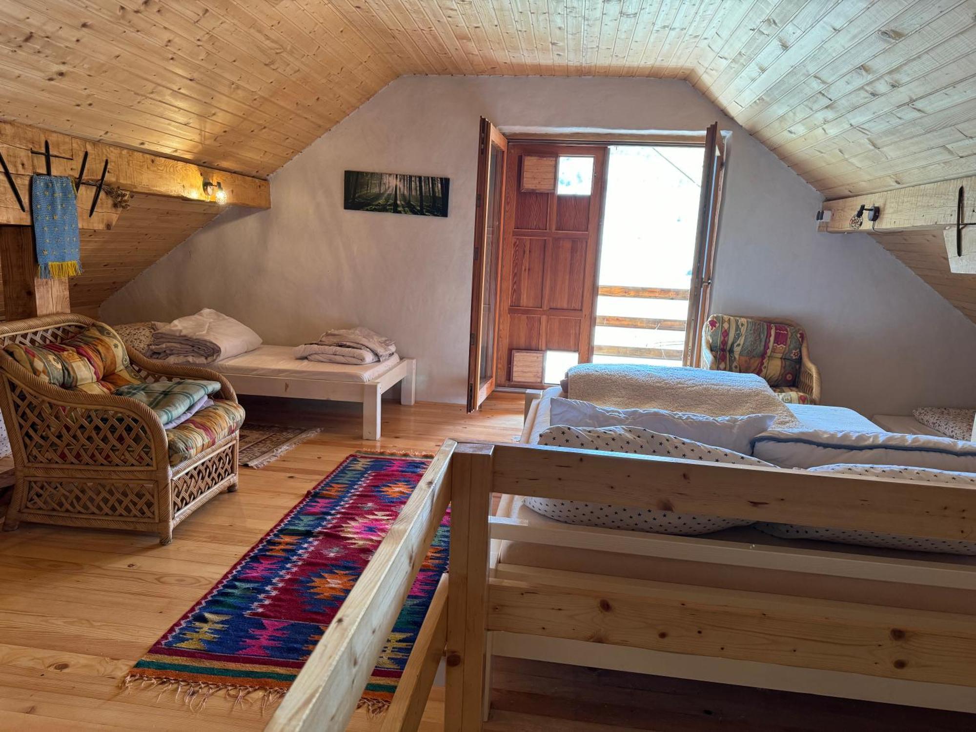 Mountain House Varda Ledenice Екстериор снимка