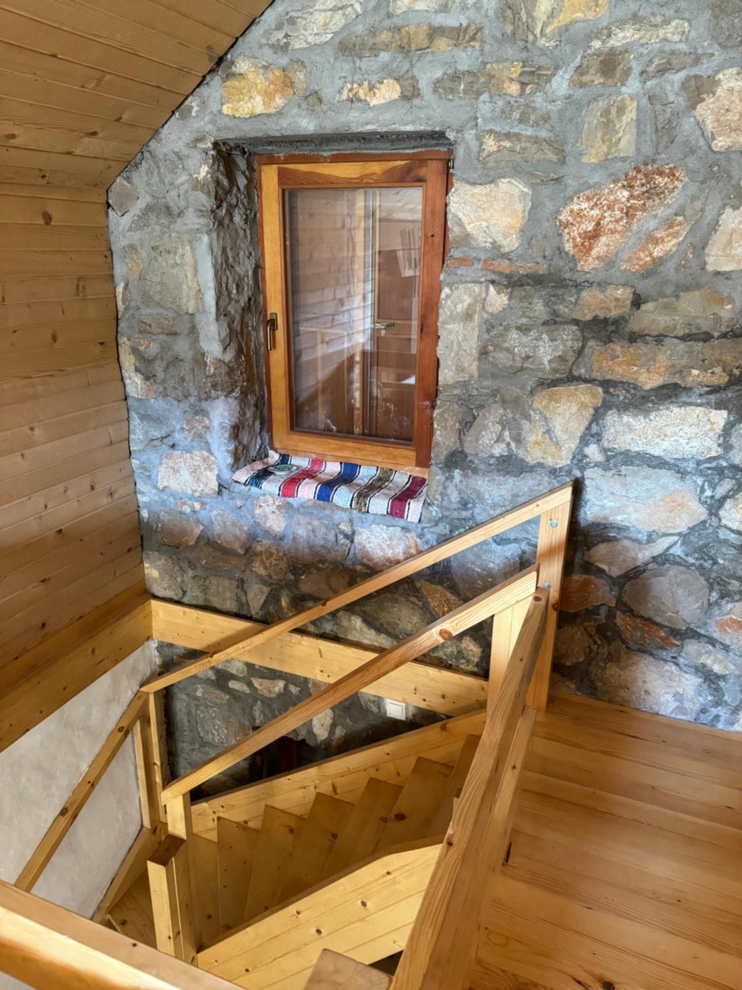 Mountain House Varda Ledenice Екстериор снимка