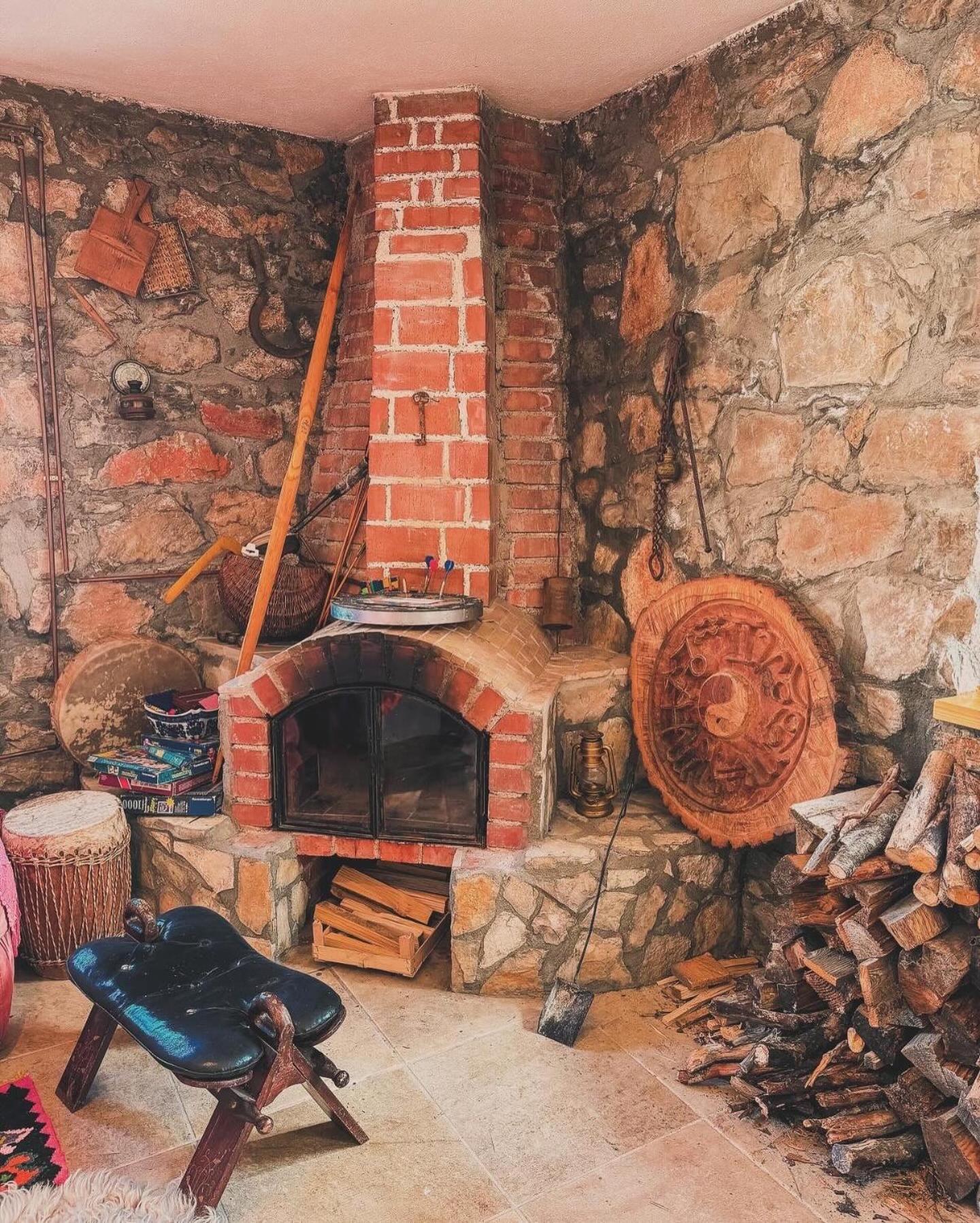 Mountain House Varda Ledenice Екстериор снимка